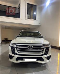 تويوتا لاندكروزر